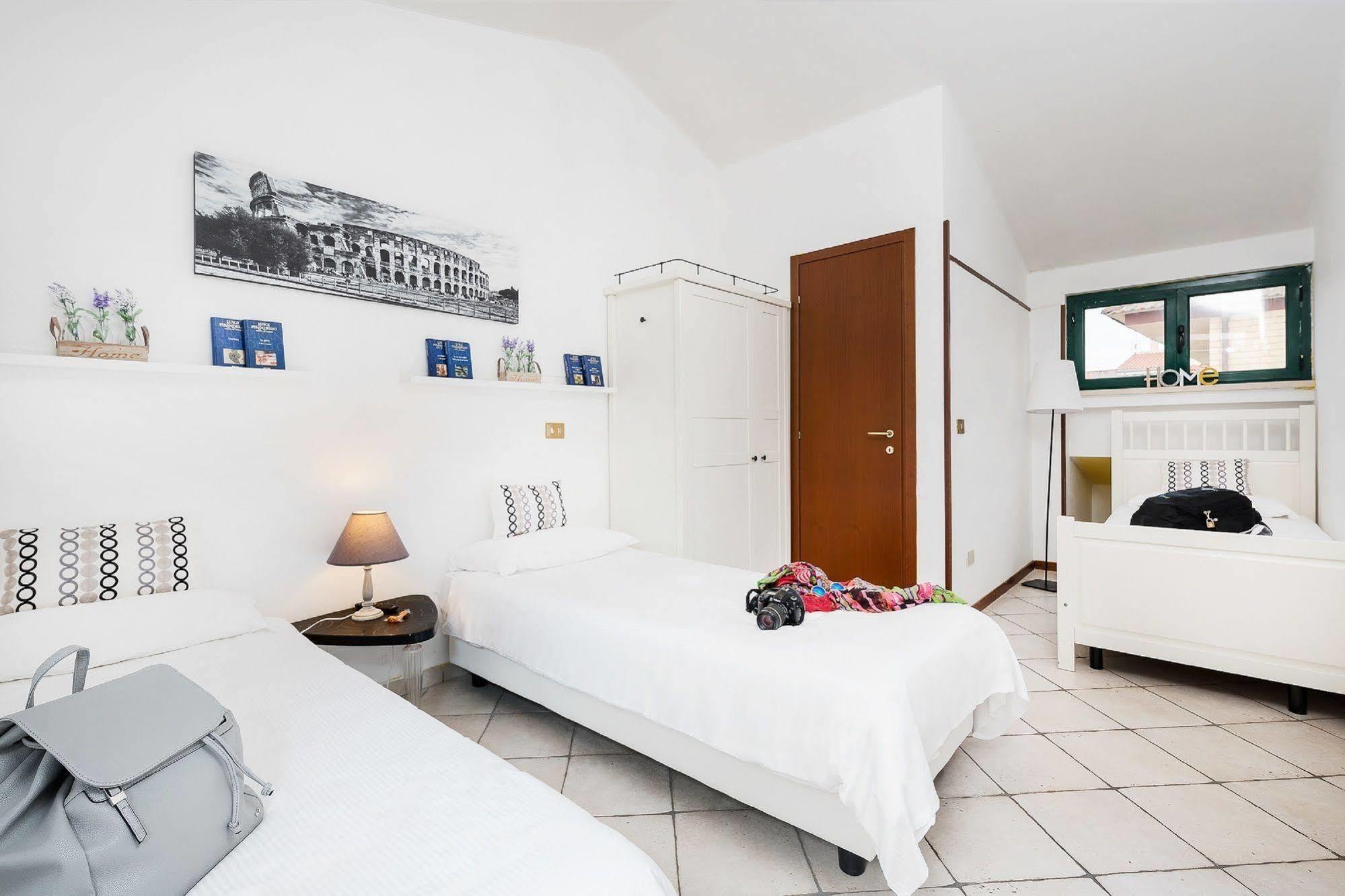 Hotel La Villetta Fiumicino Exteriör bild